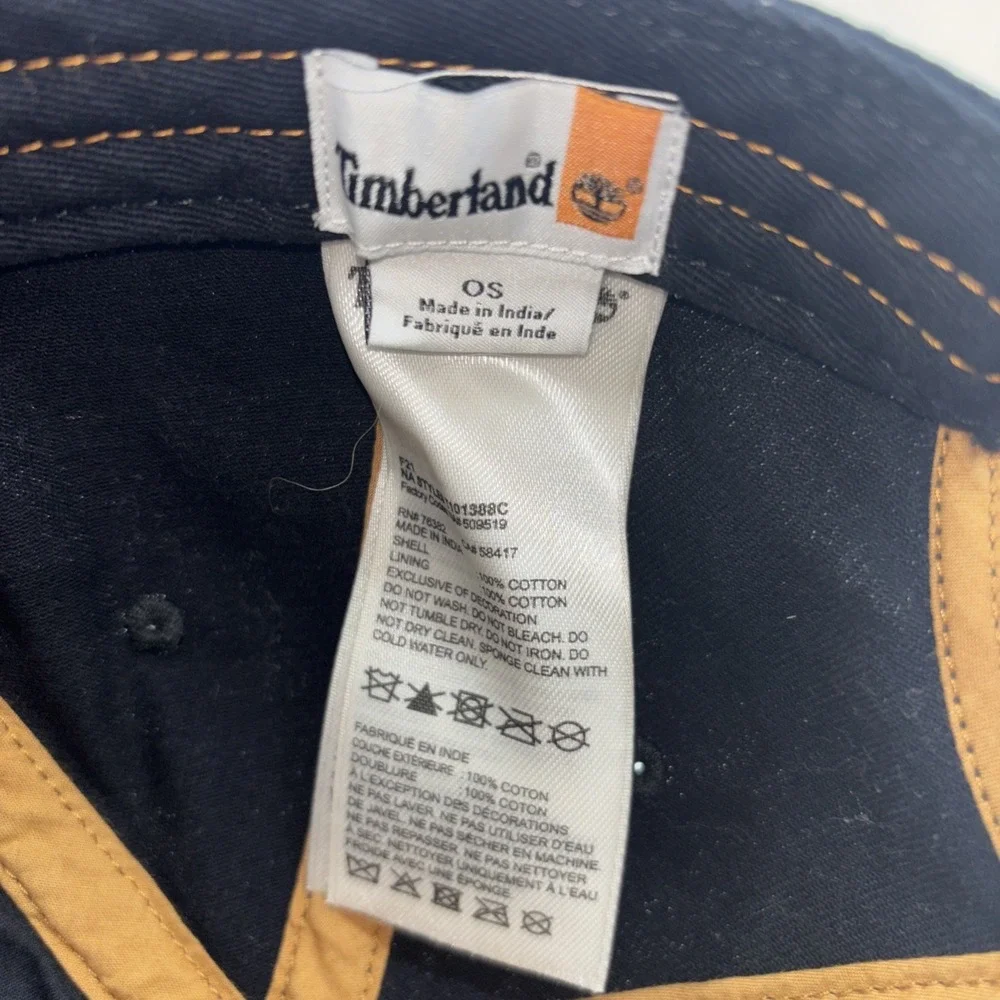 Timberland Snapback Baseball Hat Cap Black Embroidered‎ Logo Adjustable